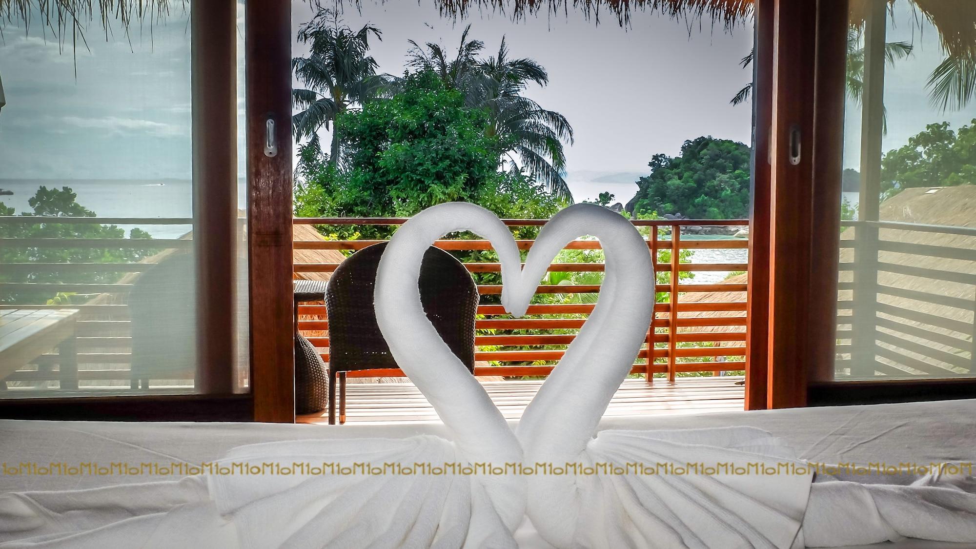 Ten Moons Lipe Resort 외부 사진